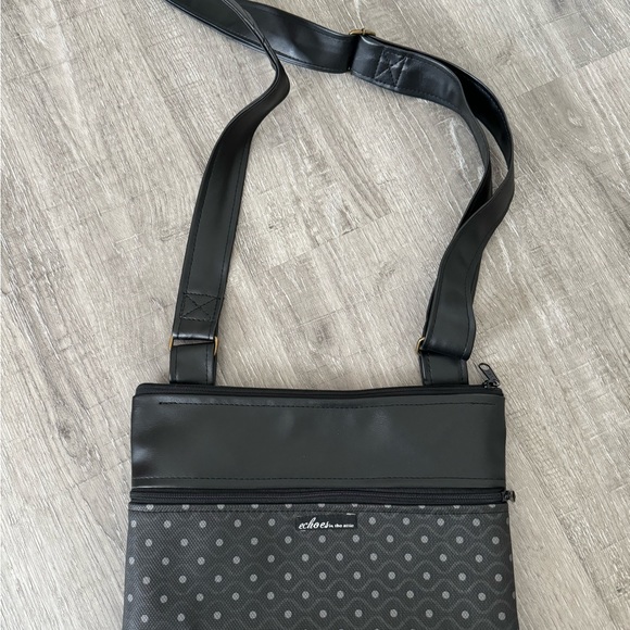 Canadian handmade purse by Echoes in the Attic - Picture 4 of 4